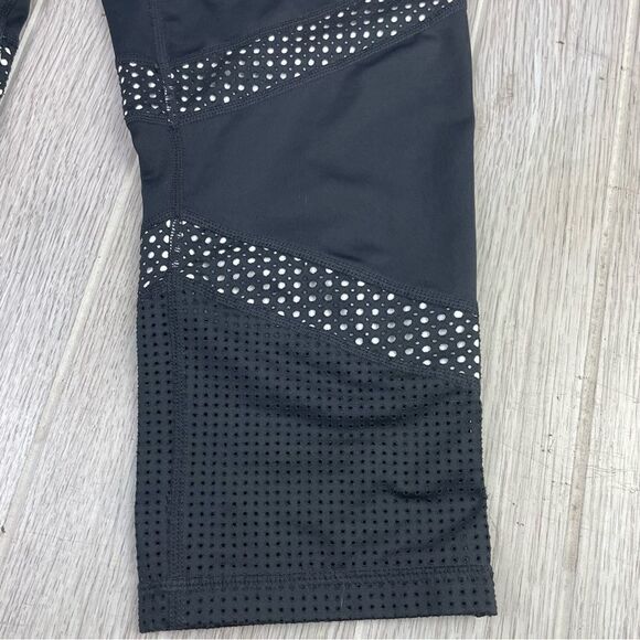 Ideology Womens Size Medium Black Mesh Cropped Athletic Legging - Picture 3 of 5
